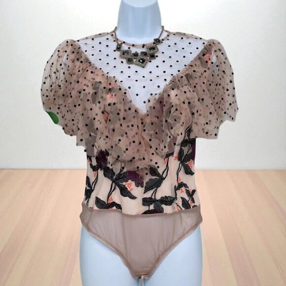 NWT BELLEVUE THE LABEL Surrender Mesh Lace Bodysuit - Picture 2 of 5